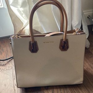 Michael Kors bag NWT